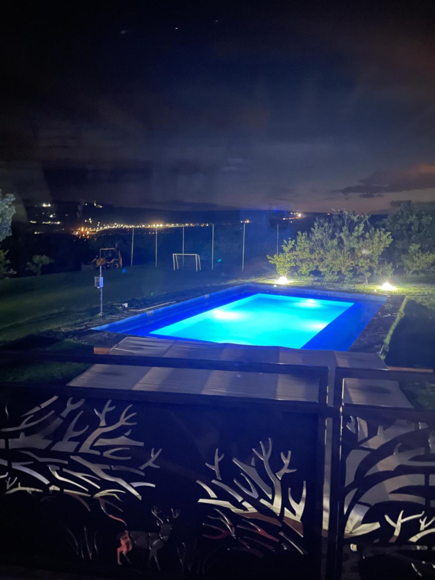 Wineyards Salin Bed & Breakfast Turda Ngoại thất bức ảnh